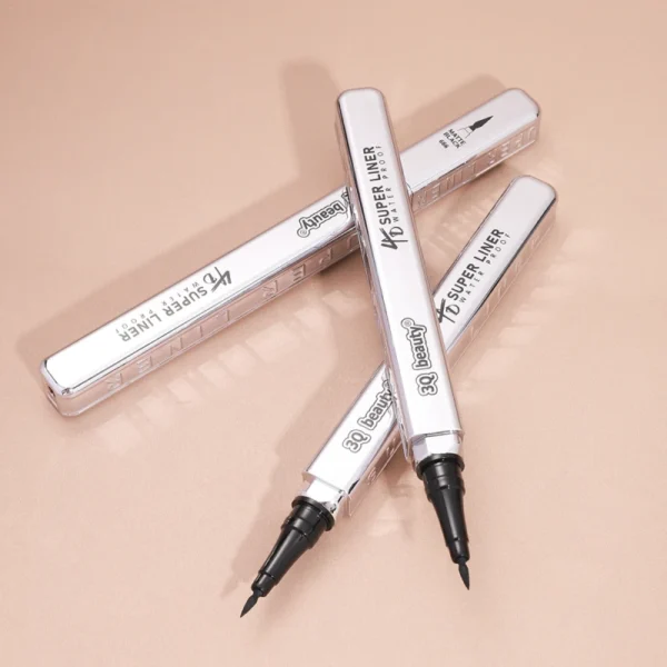 Eyeliner